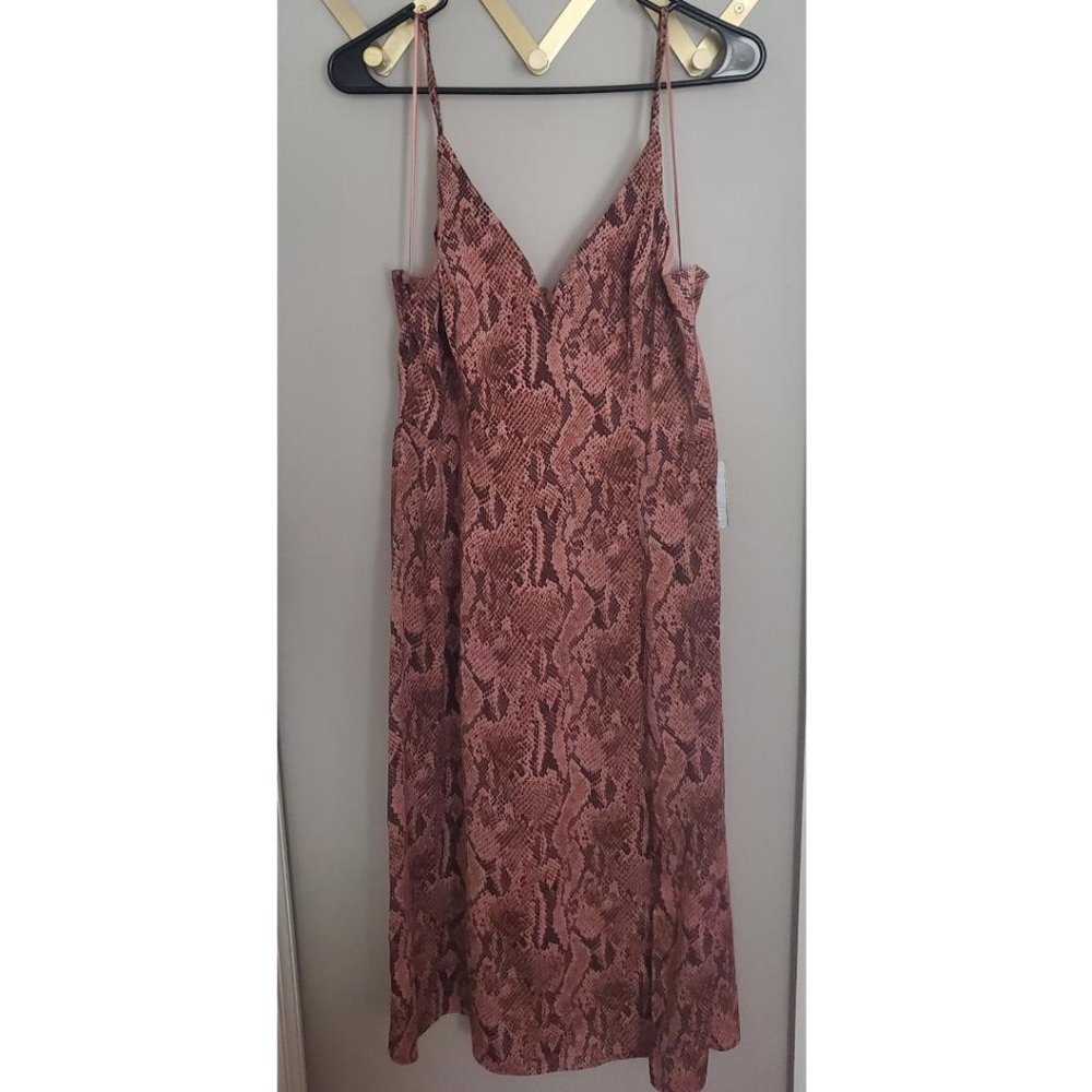 Express Sleeveless V-neck Animal Print Midi Dress